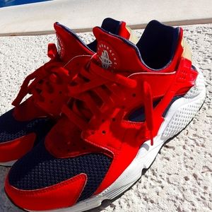 Size 11 and 1/2 Nike Huaraches